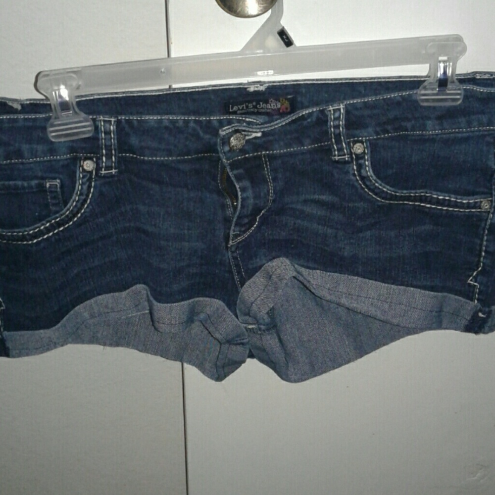 Used Levi Shorts